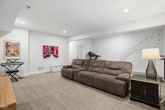 1715 Carrollton Avenue, Indianapolis, IN 46202