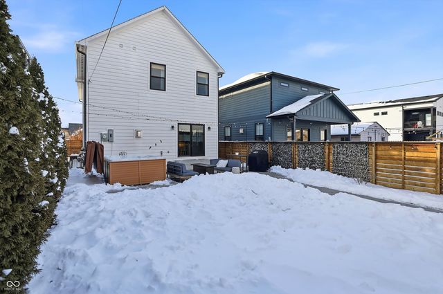 1715 Carrollton Avenue, Indianapolis, IN 46202