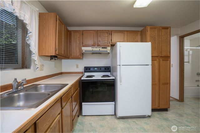 3216 S 15th Street, Tacoma, WA 98405