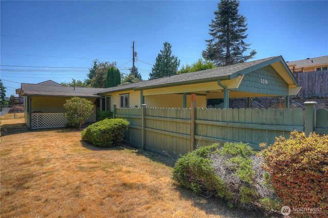 3216 S 15th Street, Tacoma, WA 98405