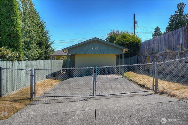3216 S 15th Street, Tacoma, WA 98405