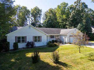 7625 Timberview Avenue, Kalamazoo, MI 49009