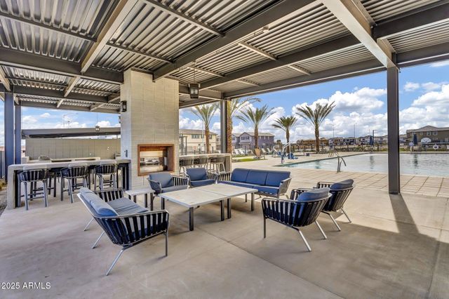 8306 E PRAIRIE Avenue, Mesa, AZ 85212