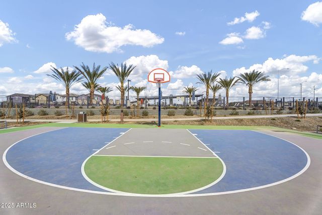 8306 E PRAIRIE Avenue, Mesa, AZ 85212