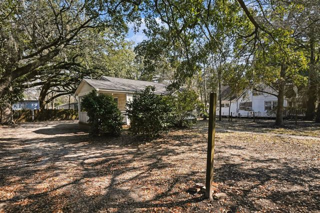 5516 Attaway Street, North Charleston, SC 29406