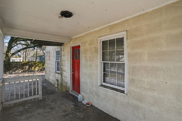 5516 Attaway Street, North Charleston, SC 29406