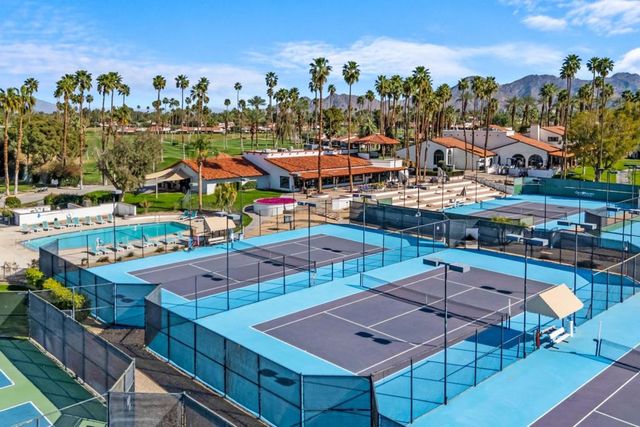 33 Medina Way, Rancho Mirage, CA 92270