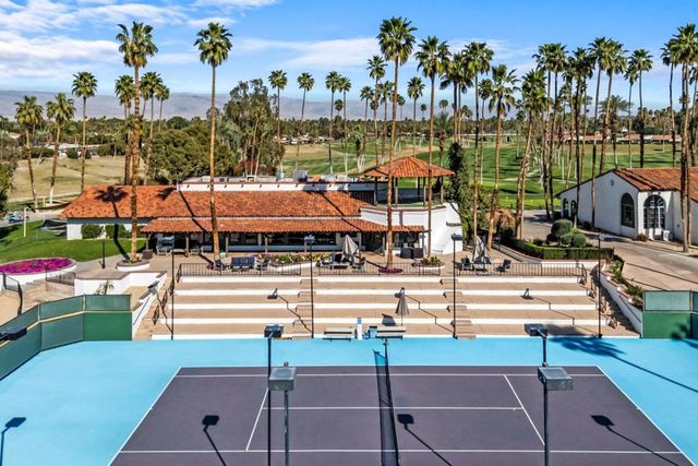 33 Medina Way, Rancho Mirage, CA 92270