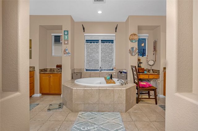 4027 Sisteron Court, Merced, CA 95348