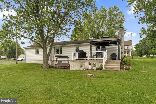 421 E RELIANCE RD, Telford, PA 18969