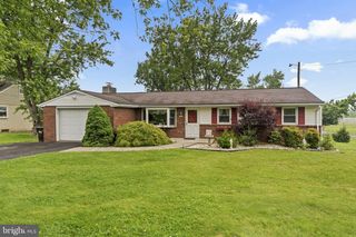 421 E RELIANCE RD, Telford, PA 18969