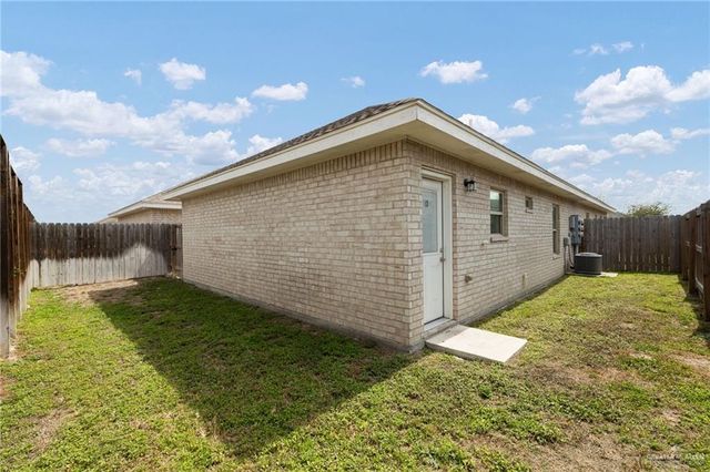 5800 Nightingale Avenue 4, Mission, TX 78573