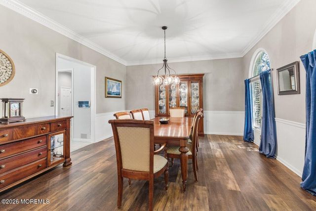5 Ridge Hill Way, Holmdel, NJ 07733