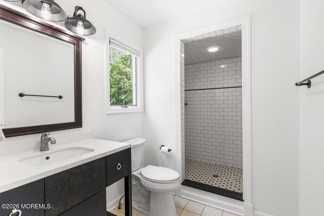 5 Ridge Hill Way, Holmdel, NJ 07733