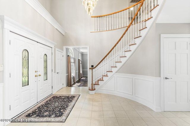 5 Ridge Hill Way, Holmdel, NJ 07733