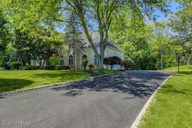 5 Ridge Hill Way, Holmdel, NJ 07733