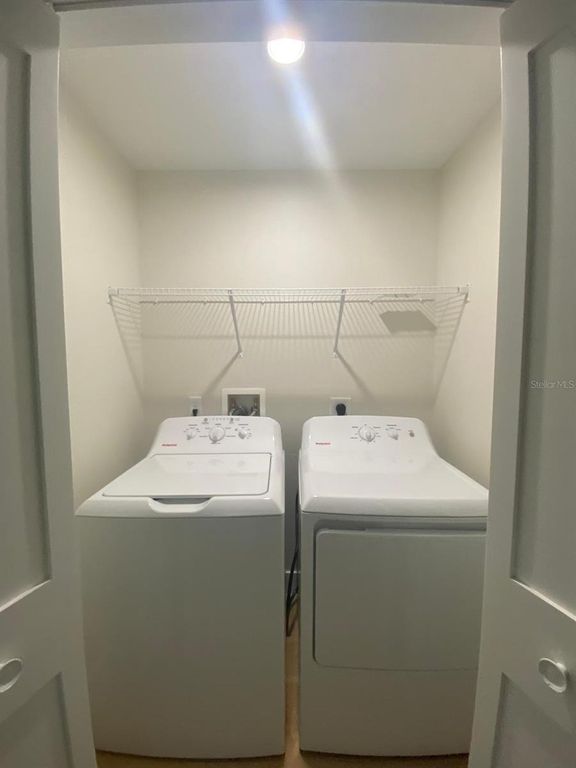 Image 21 of property listing at 895 S CEDAR AVENUE, Orange City, FL 32763