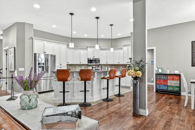 5350 S Tujunga Street, Springfield, MO 65810