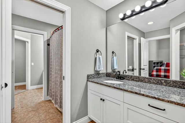 5350 S Tujunga Street, Springfield, MO 65810