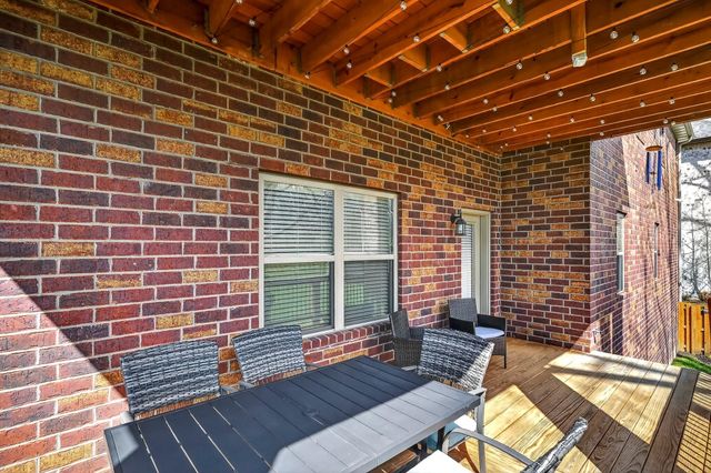 5350 S Tujunga Street, Springfield, MO 65810