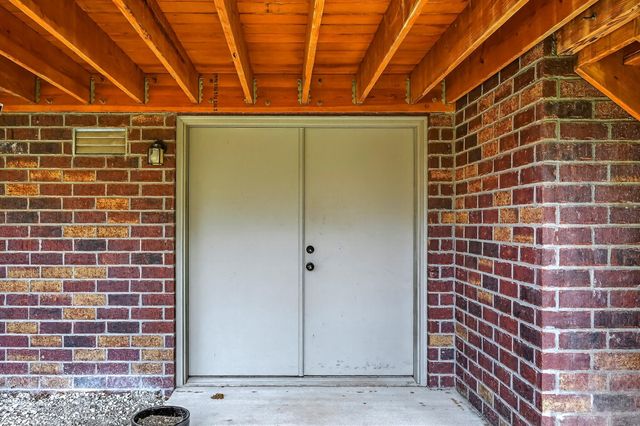 5350 S Tujunga Street, Springfield, MO 65810