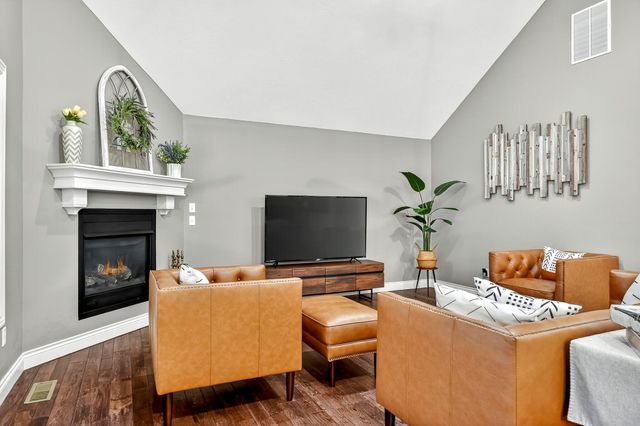 5350 S Tujunga Street, Springfield, MO 65810