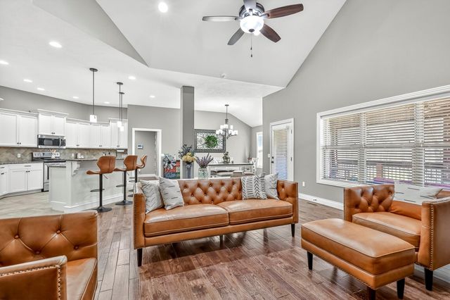 5350 S Tujunga Street, Springfield, MO 65810