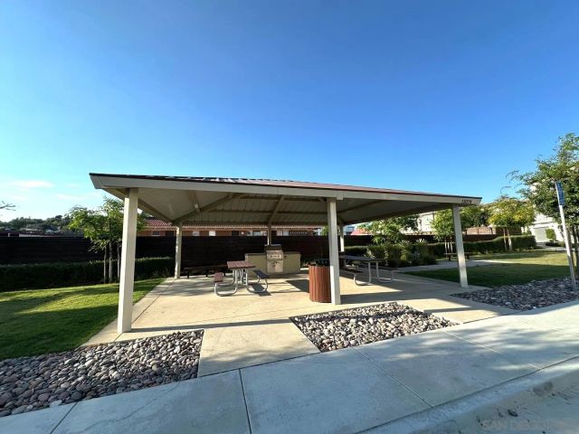 13085 Olympus Cir 2, Poway, CA 92064