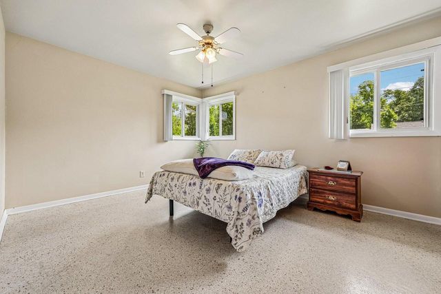 N1359 Moss DRIVE, Genoa City, WI 53128