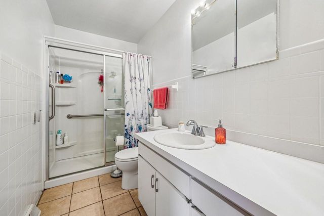 N1359 Moss DRIVE, Genoa City, WI 53128