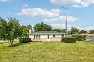 N1359 Moss DRIVE, Genoa City, WI 53128