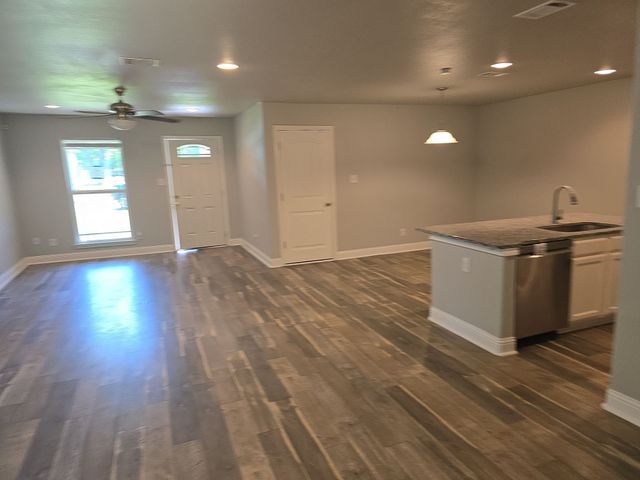 4732 Kristie Drive, Balch Springs, TX 75180