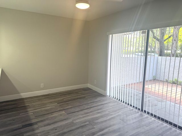 9793 Riverside Drive 59-4, Coral Springs, FL 33071