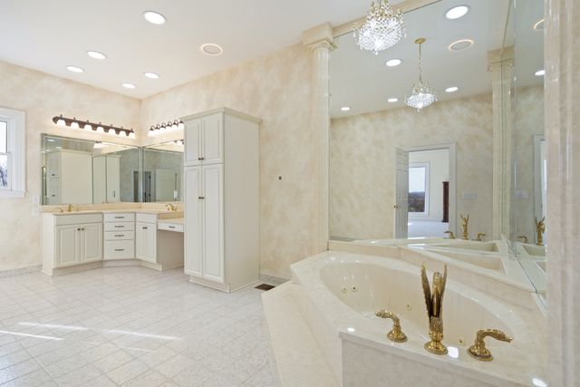 201 Vineyard Way, Lebanon, TN 37087