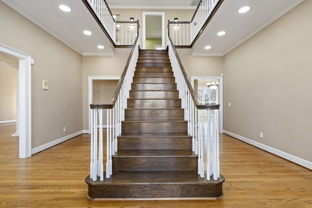 201 Vineyard Way, Lebanon, TN 37087