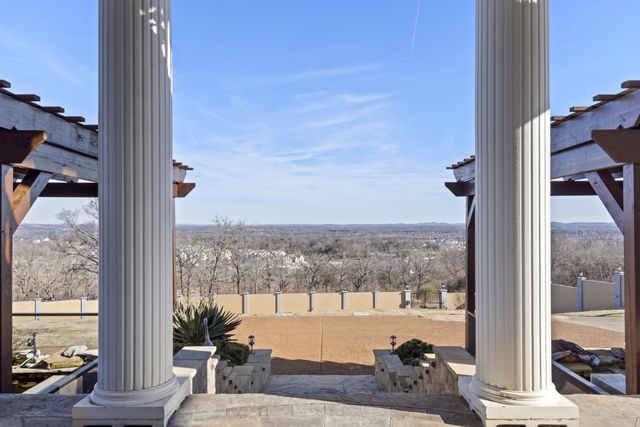 201 Vineyard Way, Lebanon, TN 37087