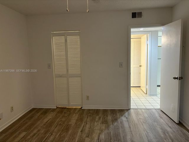 3985 W Mcnab Road A302, Pompano Beach, FL 33069