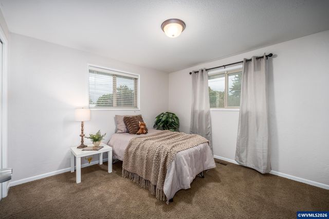 2005 Bloom Ln NW, Albany, OR 97321