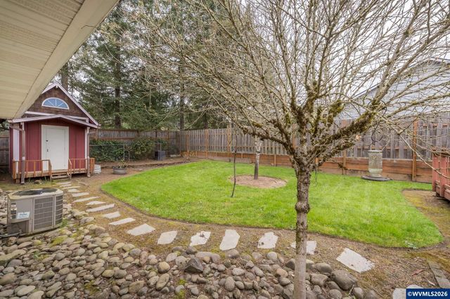 2005 Bloom Ln NW, Albany, OR 97321