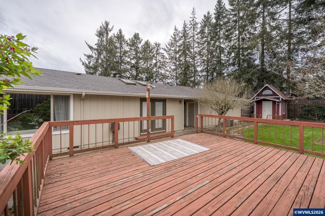 2005 Bloom Ln NW, Albany, OR 97321