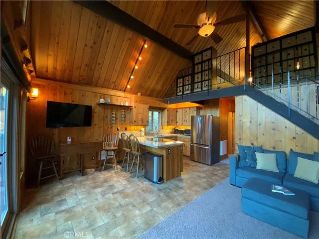 2328 Rhine Ct., Pine Mountain Club, CA 93222