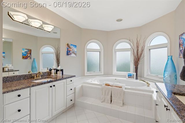2784 Murfield Court, Rochester, MI 48306