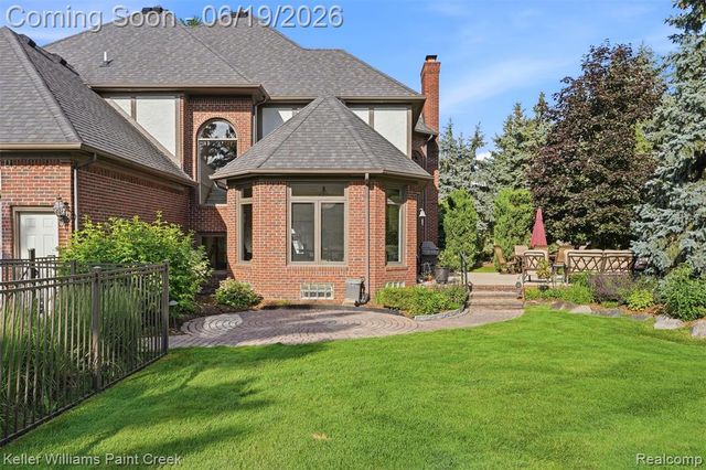 2784 Murfield Court, Rochester, MI 48306
