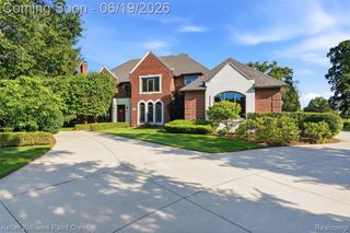 2784 Murfield Court, Rochester, MI 48306
