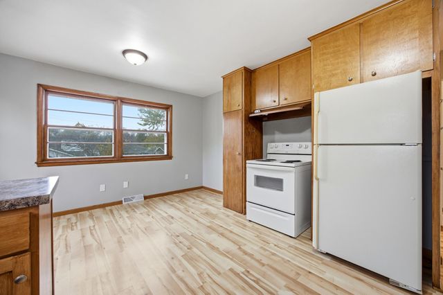 1316 8th Street N, Fargo, ND 58102