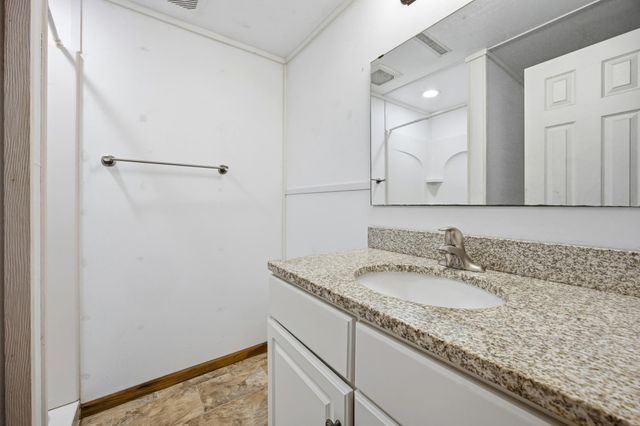 1316 8th Street N, Fargo, ND 58102