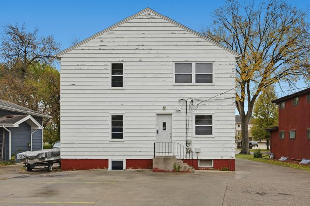 1316 8th Street N, Fargo, ND 58102