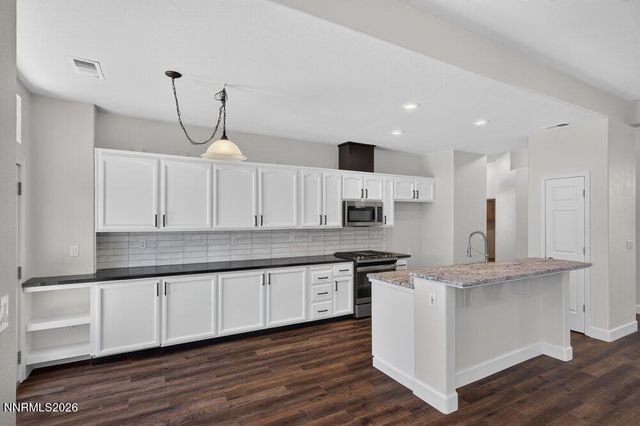 9515 Comanche Moon Drive, Reno, NV 89521
