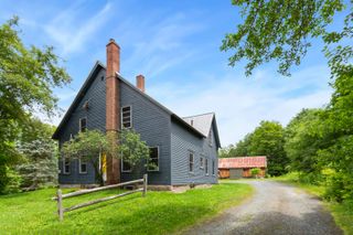 2 King Road, Hanover, NH 03750