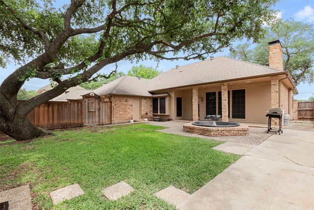 3114 Oak Trail Drive, Rowlett, TX 75088